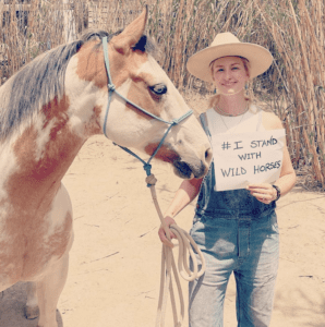 Beth Behrs #istandwithwildhorses